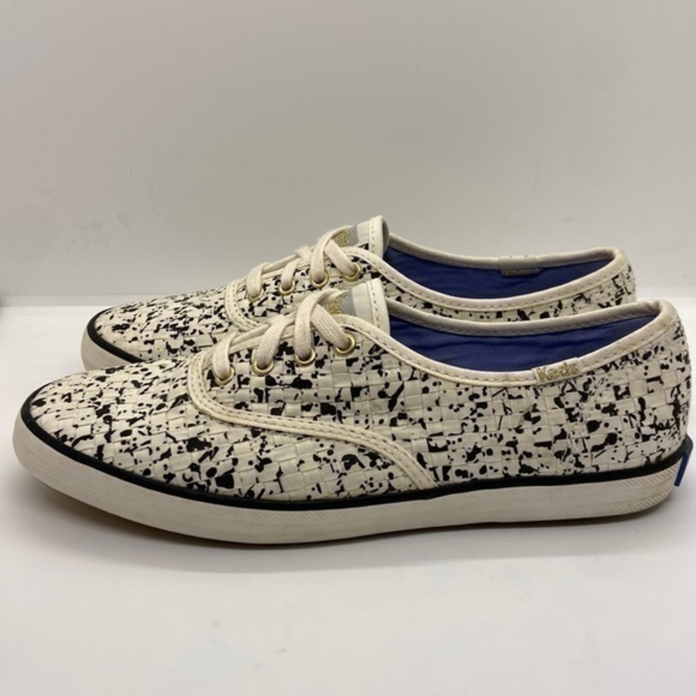 Keds Off White and Black Sneakers Wmn Size 5.5